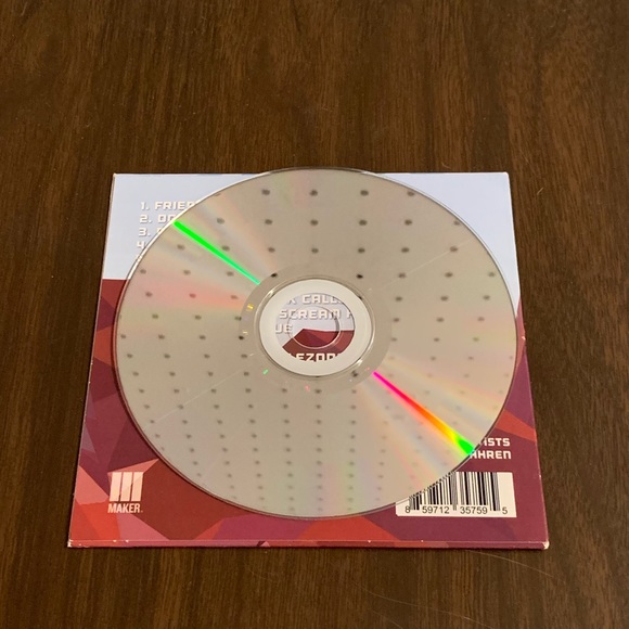 [4/$25]  LOOT CRATE EXCLUSIVE THE FRIEND ZONE SOUNDTRACK CD WITH BONUS TRACK - Picture 4 of 4
